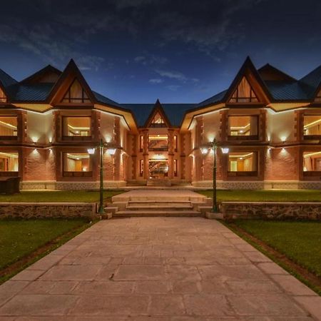 Hotel Village Walk Sonāmarg Dış mekan fotoğraf