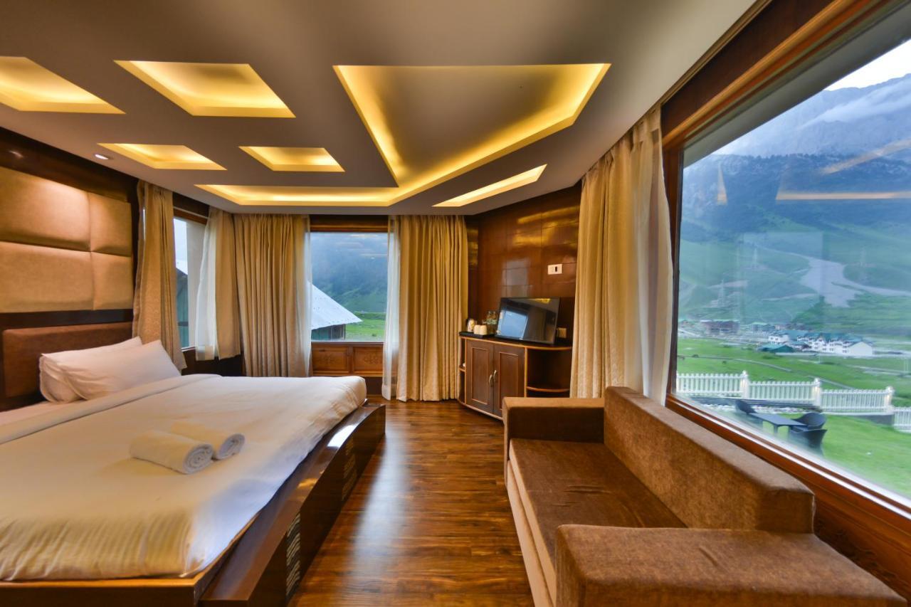 Hotel Village Walk Sonāmarg Dış mekan fotoğraf