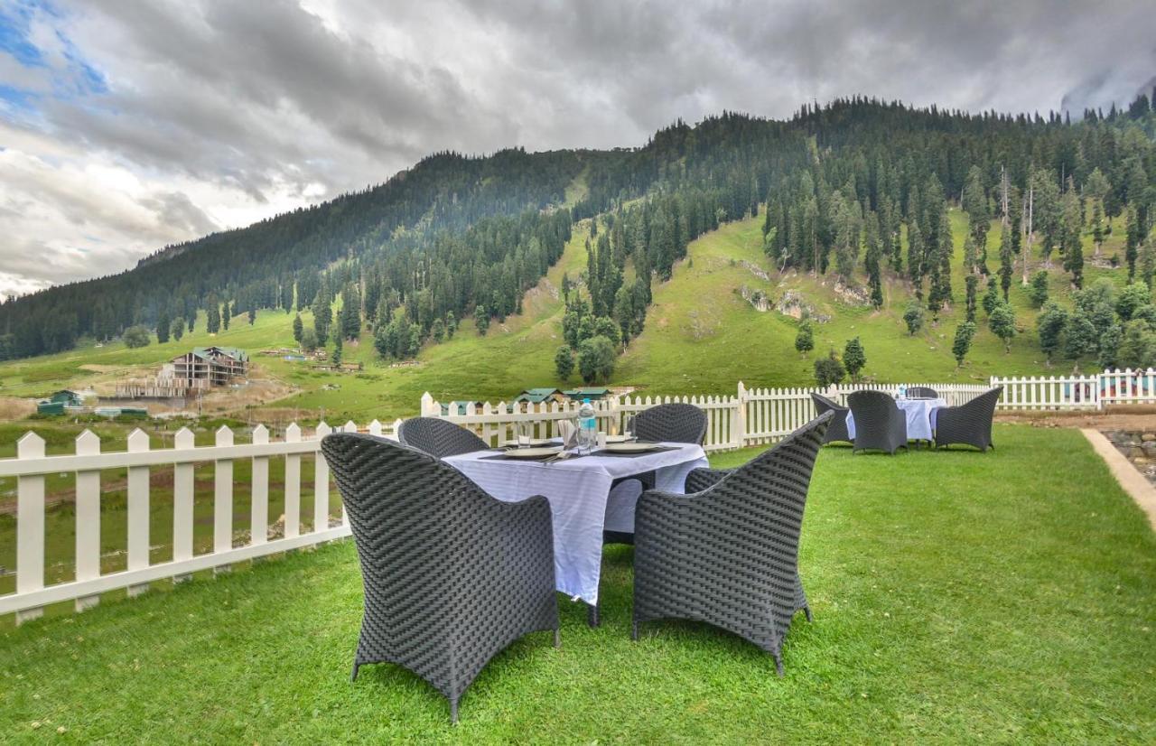 Hotel Village Walk Sonāmarg Dış mekan fotoğraf