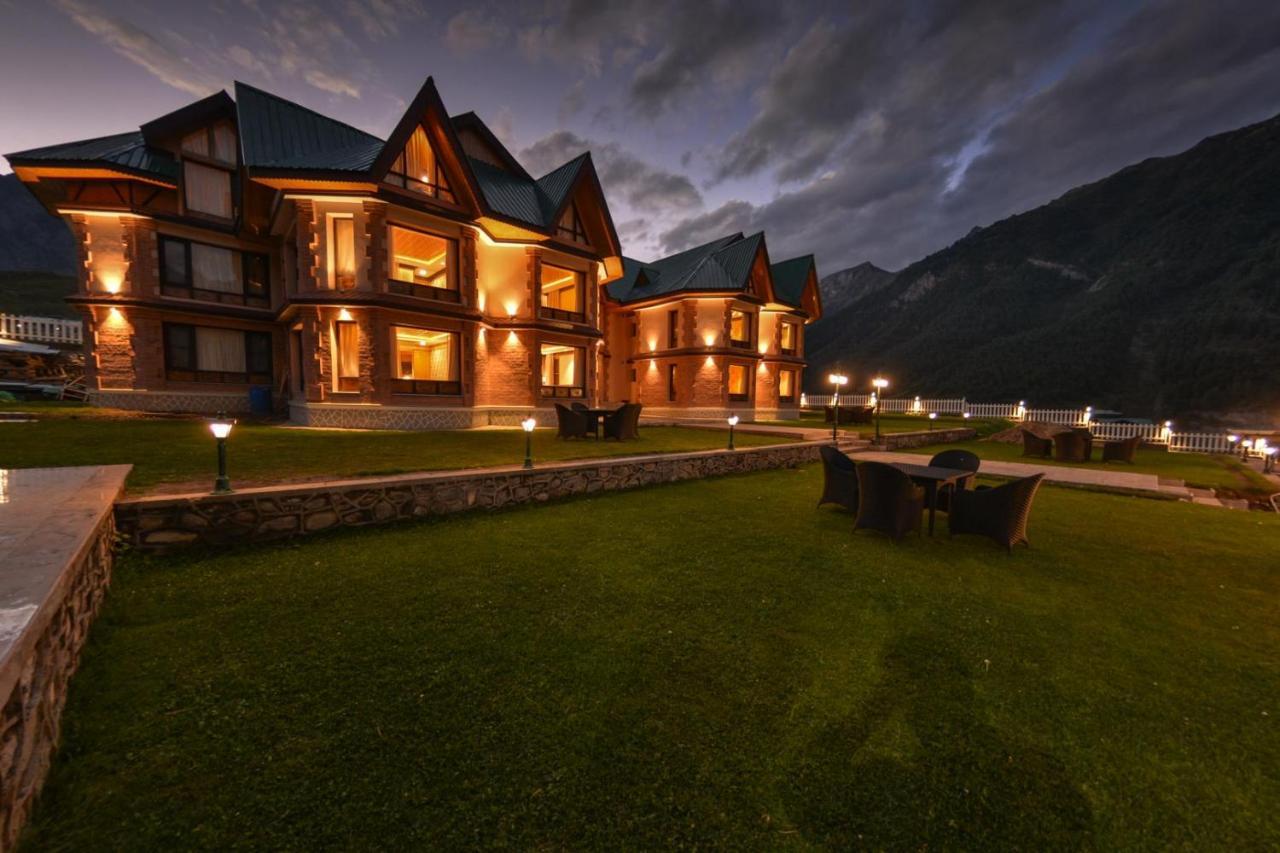 Hotel Village Walk Sonāmarg Dış mekan fotoğraf